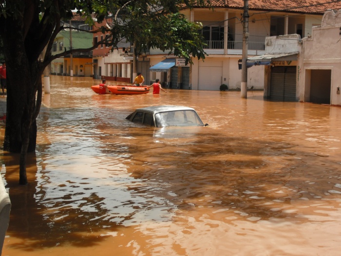 rua cheia - padua